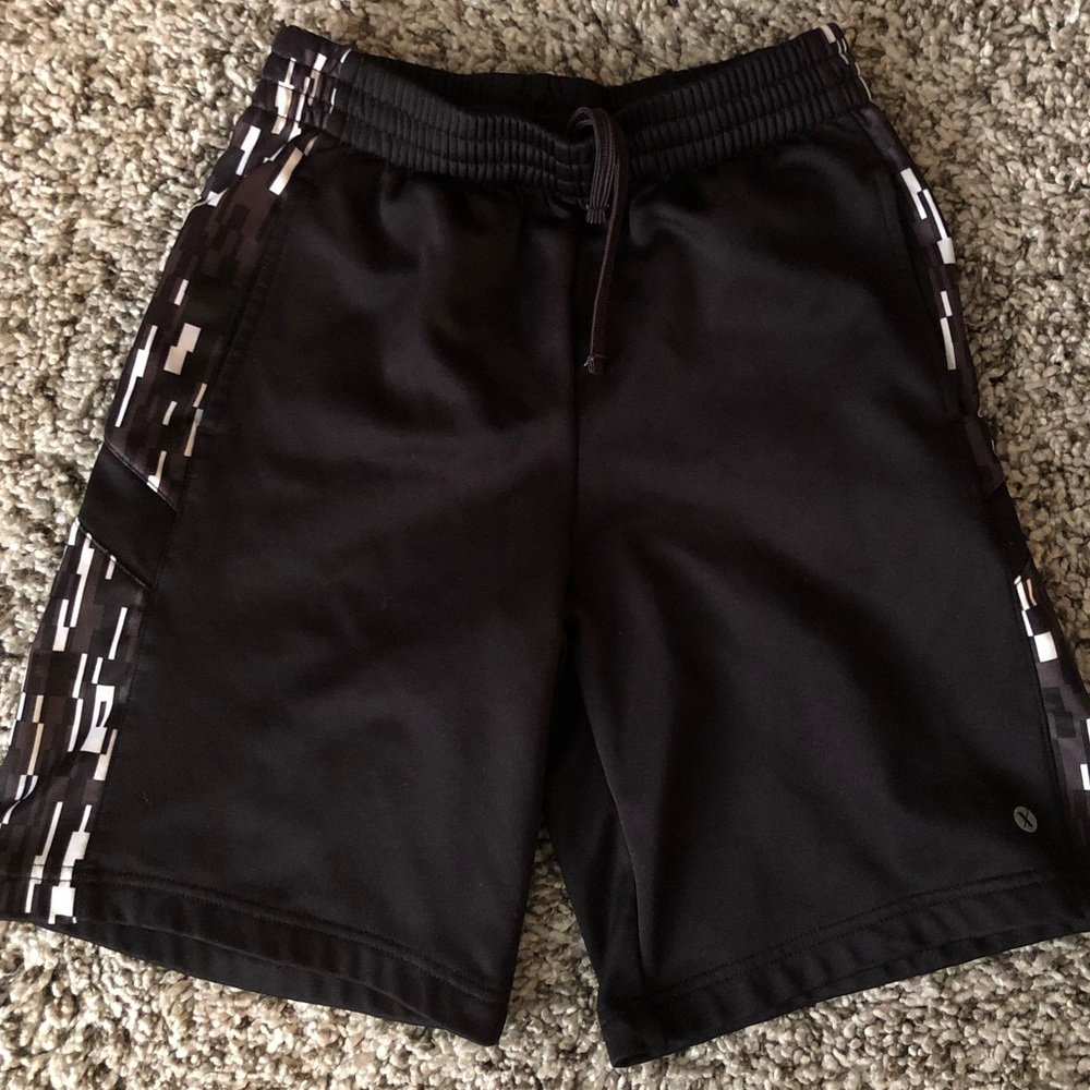 Boys Xersion Fleece Lined Active Shorts.